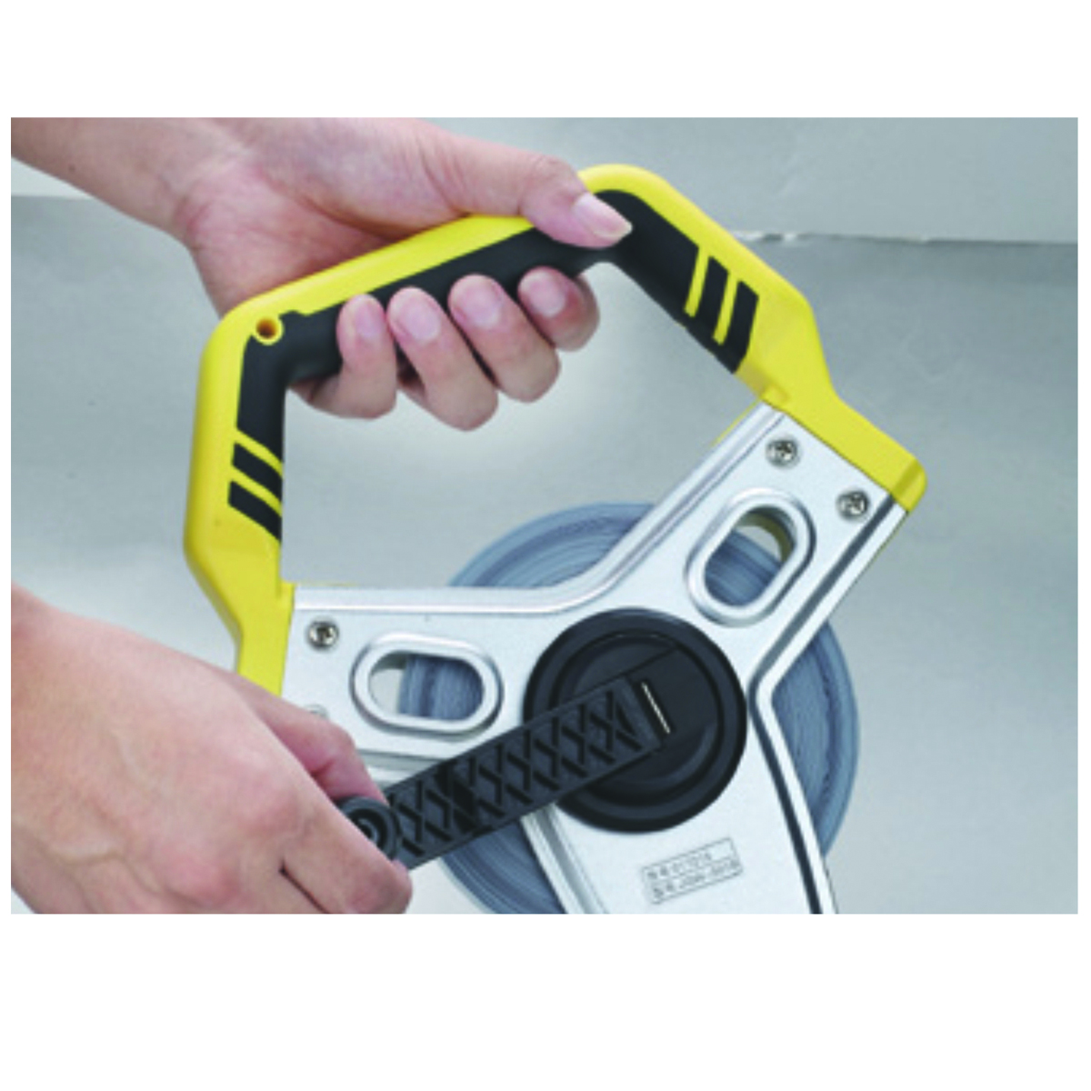 Open reel steel long tape series J19 With aluminium frame